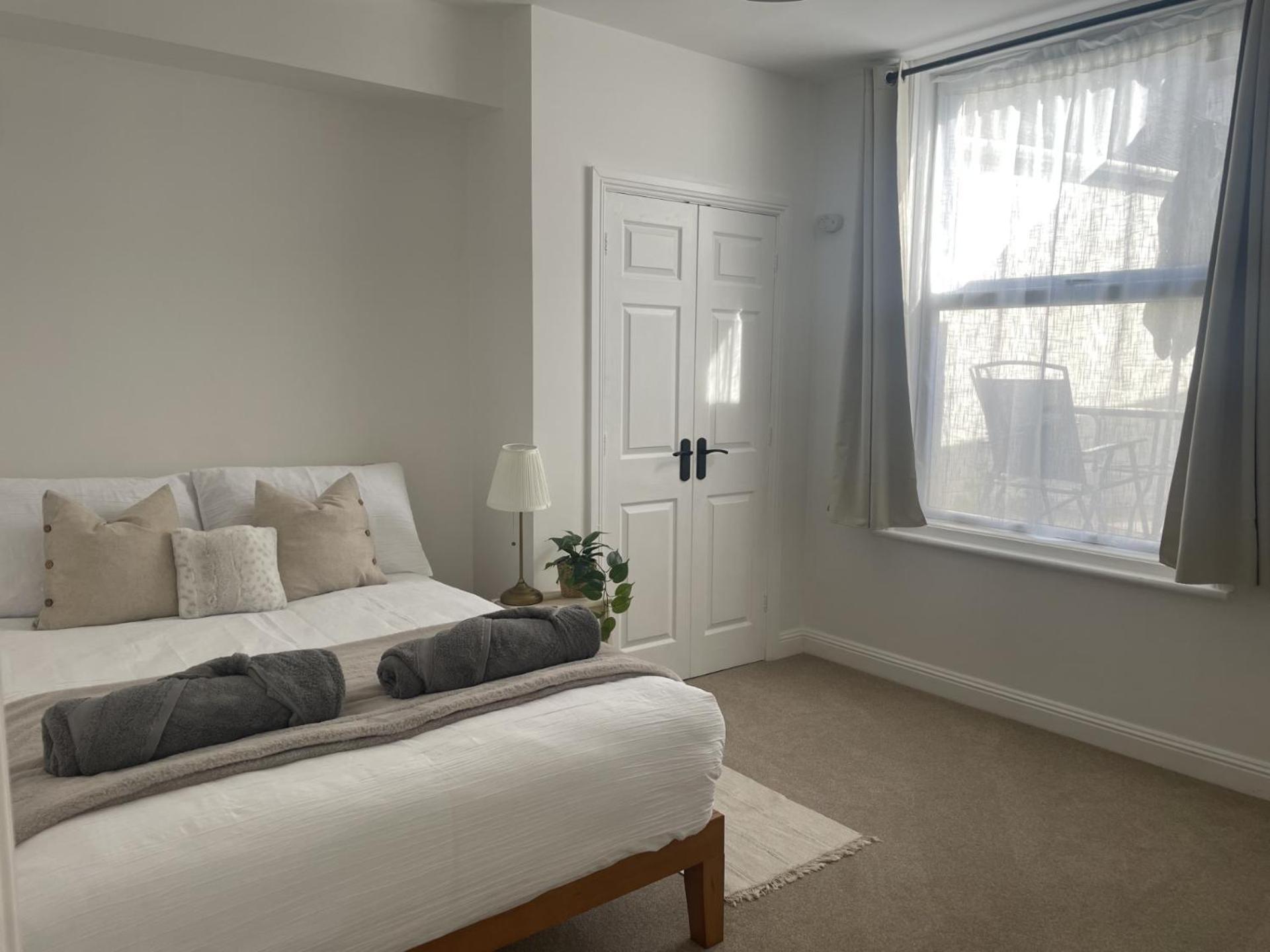 New Apartment In Town Centre Bornemouth Extérieur photo