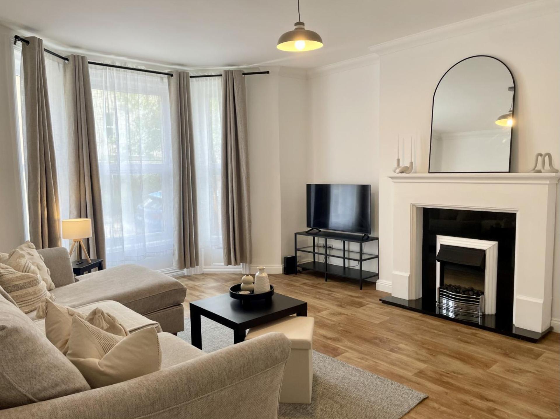 New Apartment In Town Centre Bornemouth Extérieur photo
