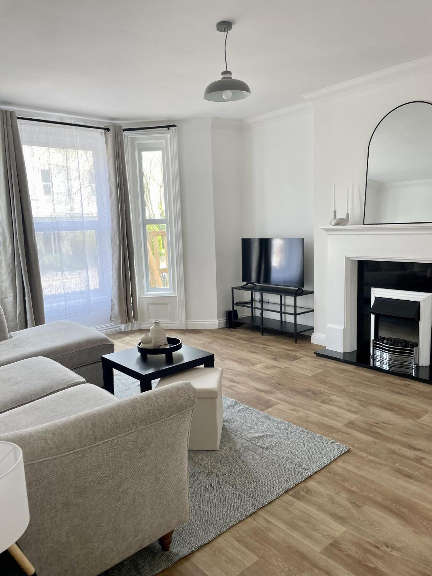 New Apartment In Town Centre Bornemouth Extérieur photo